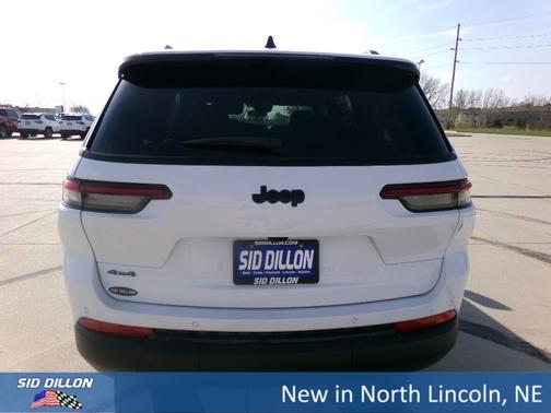 2025 Jeep Grand Cherokee L Laredo