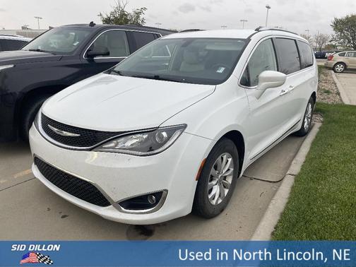 2018 Chrysler Pacifica Touring-L Plus