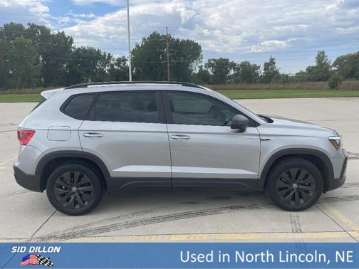 2022 Volkswagen Taos 1.5T S