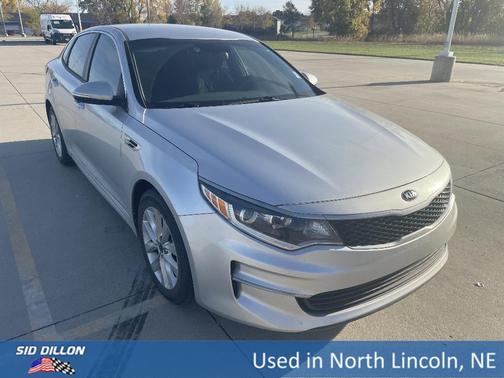 2017 Kia Optima LX