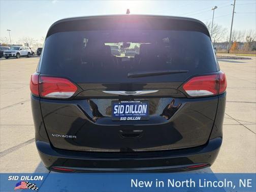 2026 Chrysler Voyager LX