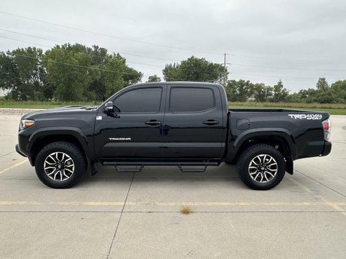 2021 Toyota Tacoma 