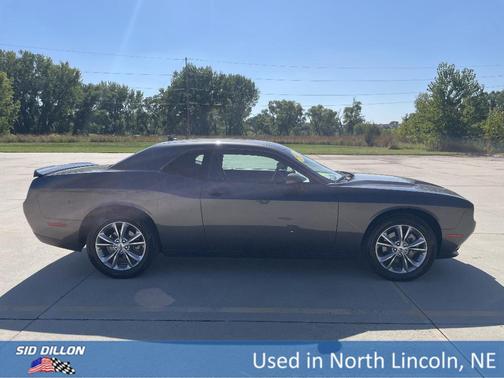 2023 Dodge Challenger SXT