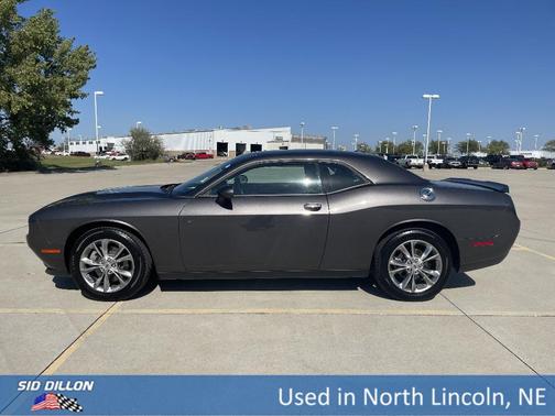 2023 Dodge Challenger SXT