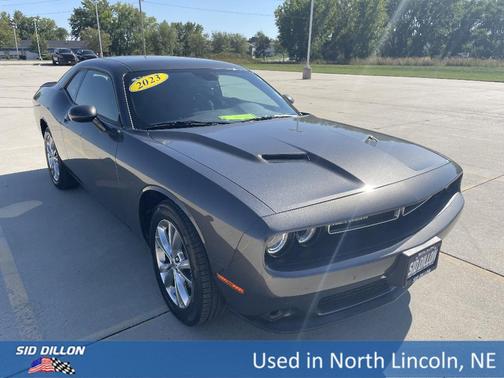 2023 Dodge Challenger SXT