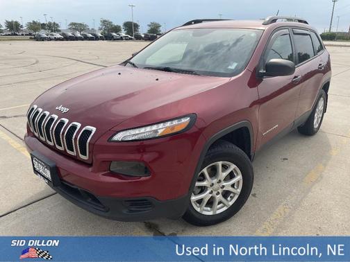 2017 Jeep Cherokee Sport
