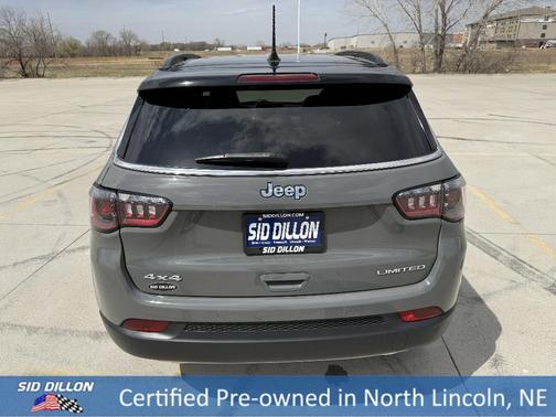 Sting Gray Clearcoat 2023 Jeep Compass Limited