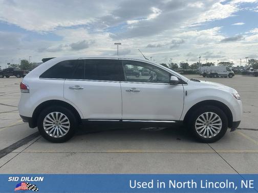 2013 Lincoln MKX Base
