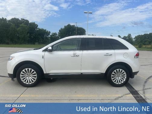 2013 Lincoln MKX Base