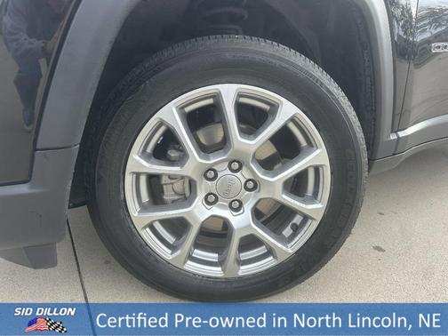 2022 Jeep Compass Latitude Lux