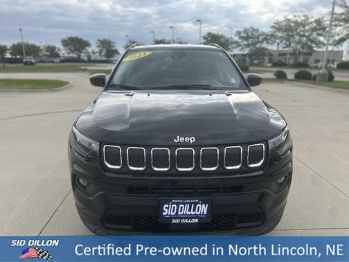 2022 Jeep Compass Latitude Lux