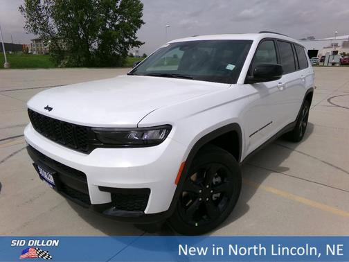 2025 Jeep Grand Cherokee L Laredo
