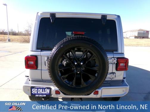 2021 Jeep Wrangler Unlimited Sahara Altitude