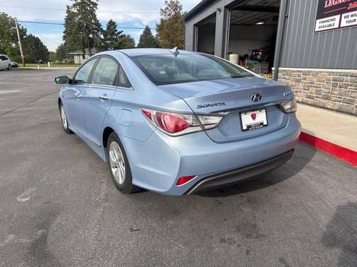 2014 Hyundai SONATA Hybrid Base
