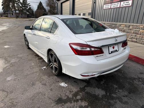 2017 Honda Accord Sport SE