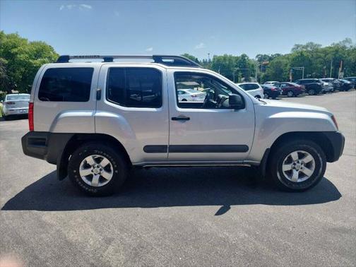 2012 Nissan Xterra S