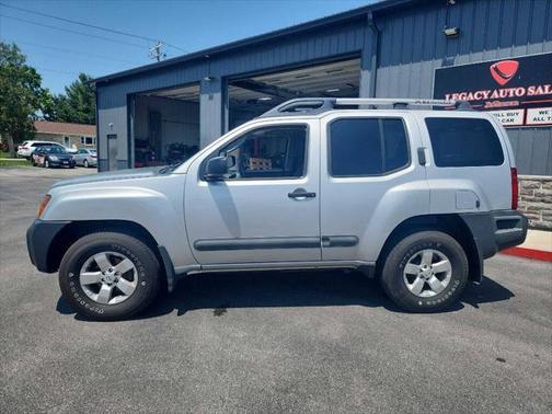 2012 Nissan Xterra S