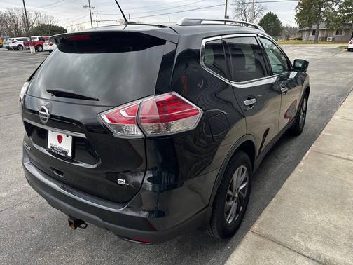 2016 Nissan Rogue SL