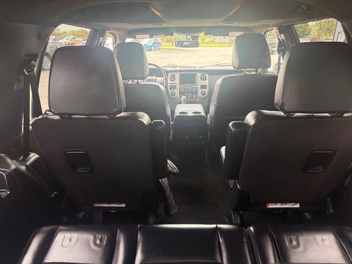 Magnetic 2017 Ford Expedition Limited