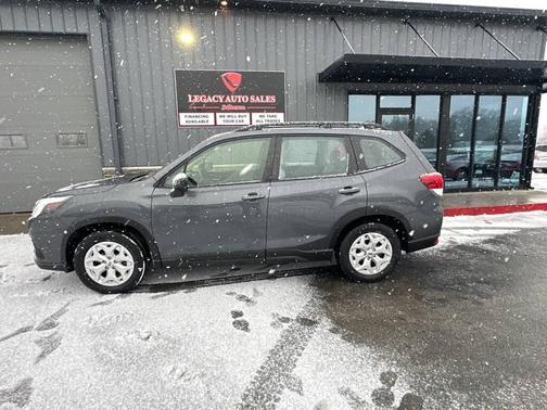 2022 Subaru Forester Base