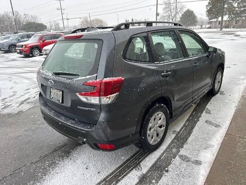 2022 Subaru Forester Base