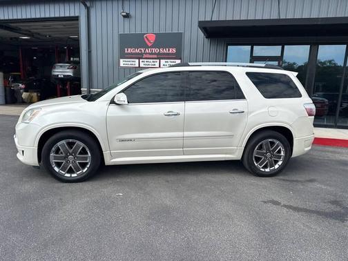 2011 GMC Acadia Denali