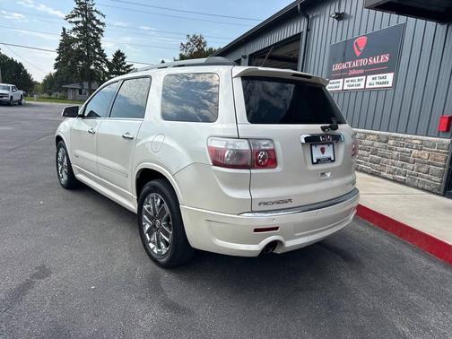 2011 GMC Acadia Denali