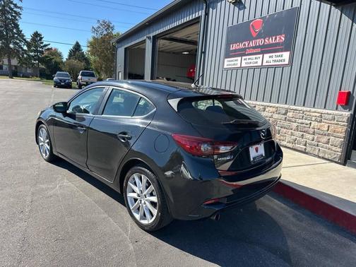 2018 Mazda Mazda3 Touring
