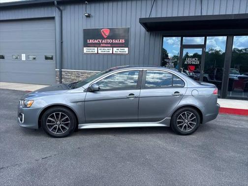 2017 Mitsubishi Lancer SE