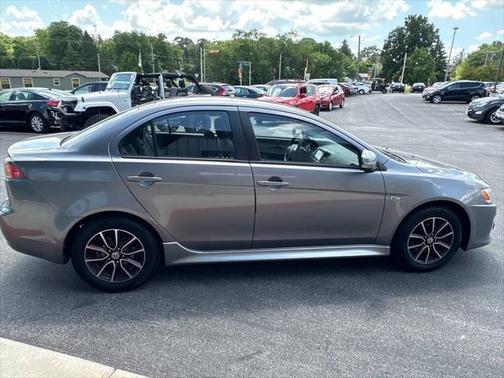 2017 Mitsubishi Lancer SE