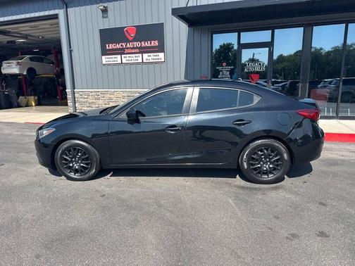 2015 Mazda Mazda3 i Sport