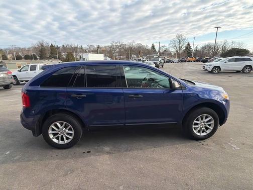 2014 Ford Edge SE