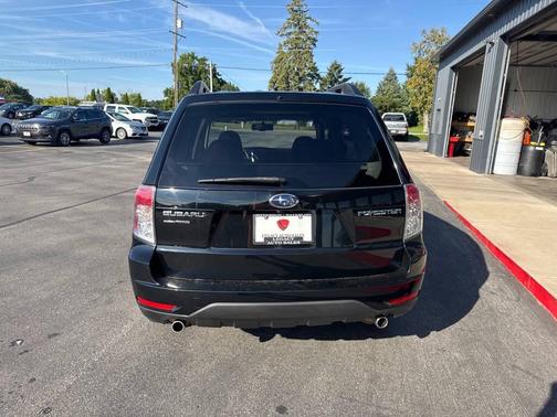2010 Subaru Forester 2.5 X Premium
