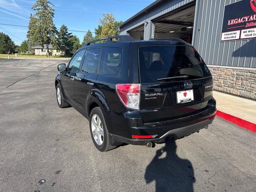 2010 Subaru Forester 2.5 X Premium