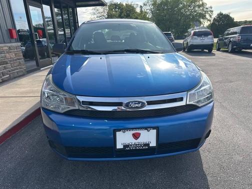 Blue Flame Metallic 2010 Ford Focus SE