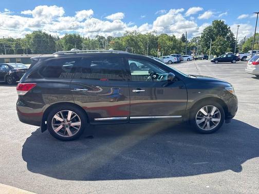 2015 Nissan Pathfinder S