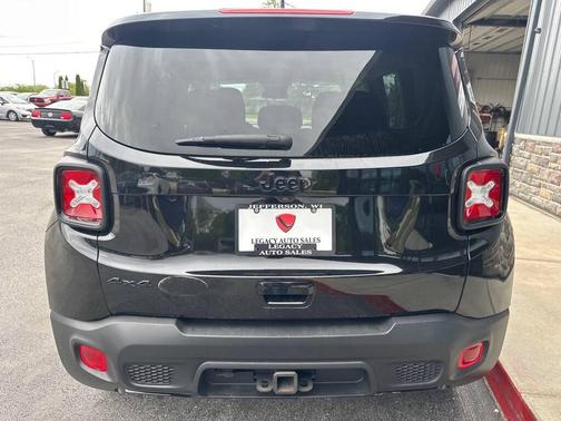 Black Clearcoat 2020 Jeep Renegade Latitude
