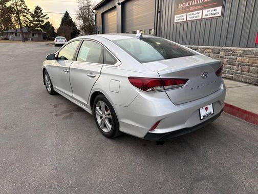 2018 Hyundai SONATA SEL