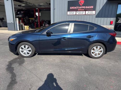 2018 Mazda Mazda3 Sport