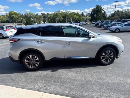 2017 Nissan Murano S
