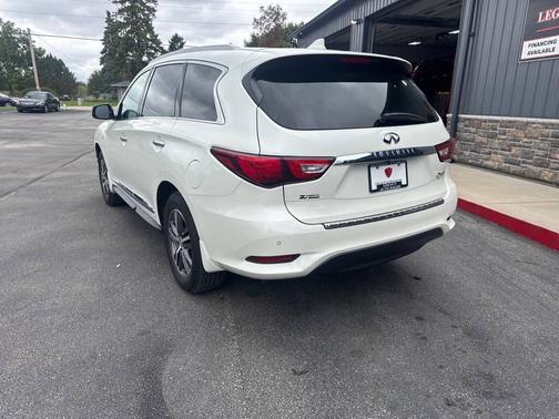 2017 INFINITI QX60 Base