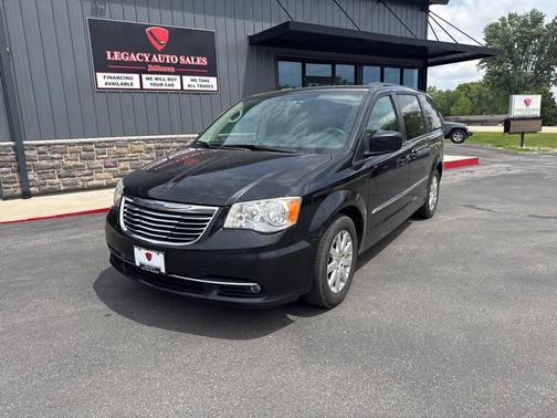 2013 Chrysler Town & Country Touring