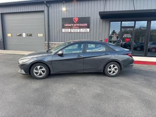2021 Hyundai ELANTRA SE