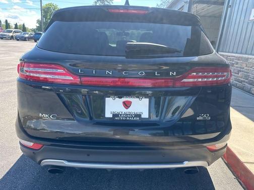 Tuxedo Black Metallic 2015 Lincoln MKC Base