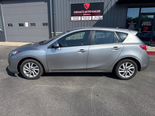 2013 Mazda Mazda3 i Touring