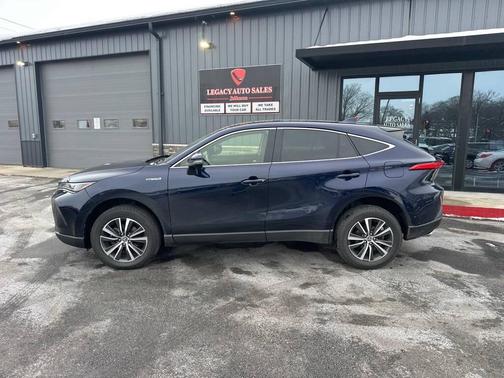 2021 Toyota Venza LE