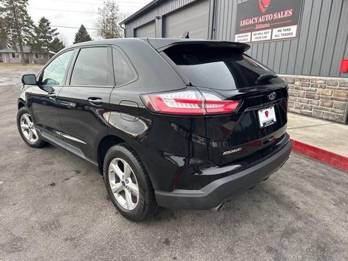 2019 Ford Edge SE