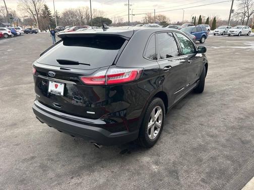 2019 Ford Edge SE