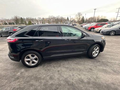 2019 Ford Edge SE