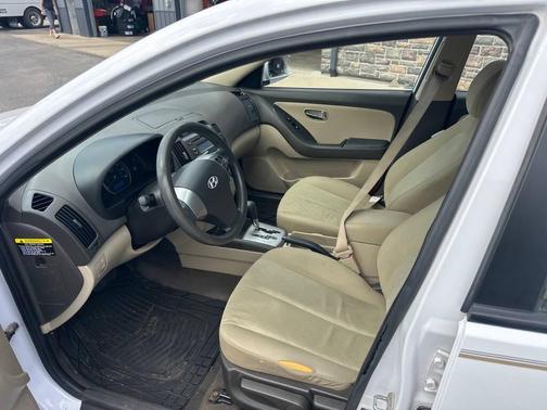 2010 Hyundai ELANTRA GLS
